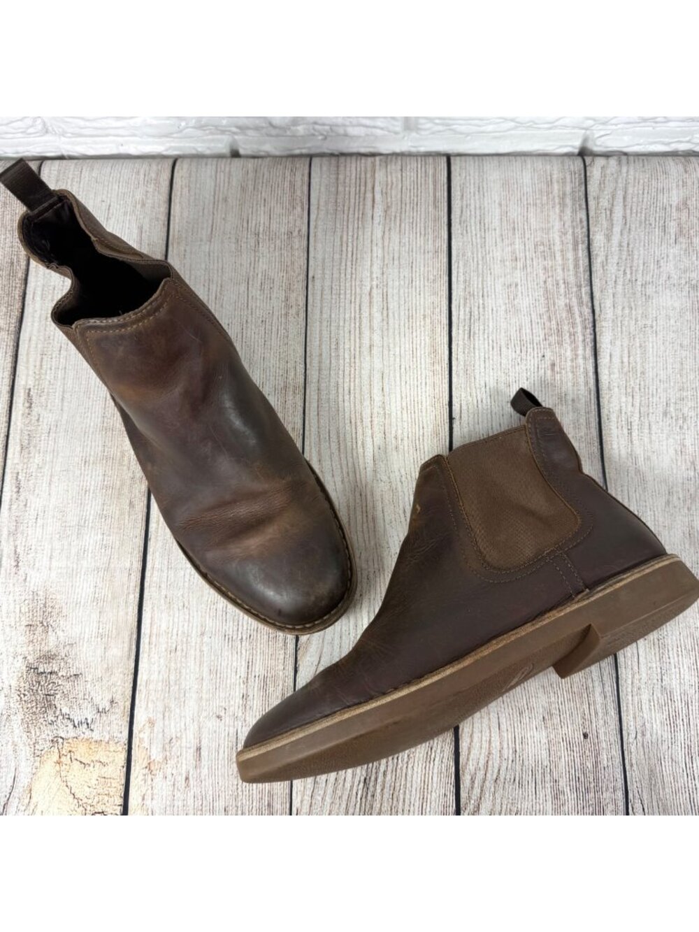 Clarks Mens Distressed Shepton Chelsea Brown Leather Pull On Ankle Boots Sz 12M